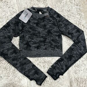 Camo Seamless Long Sleeve Crop Top -black